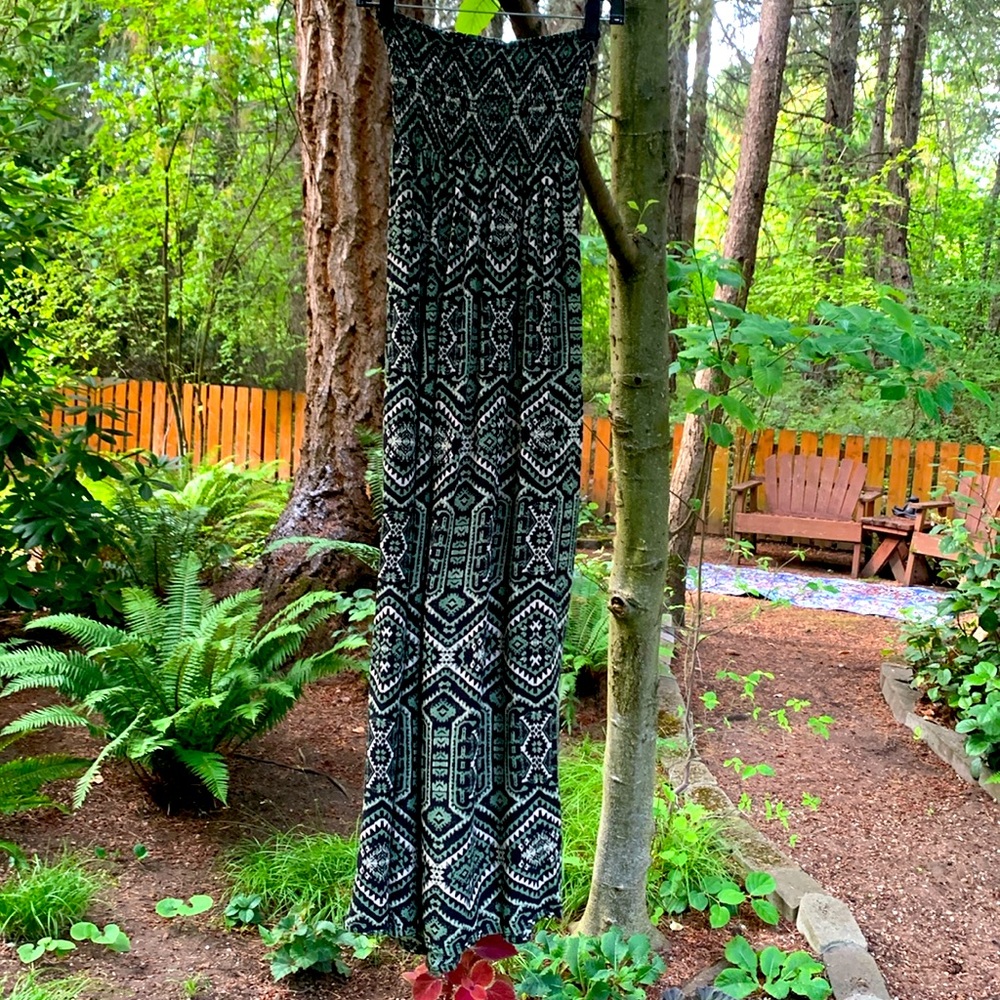 Sleeveless Smocked Boho Maxi Dress